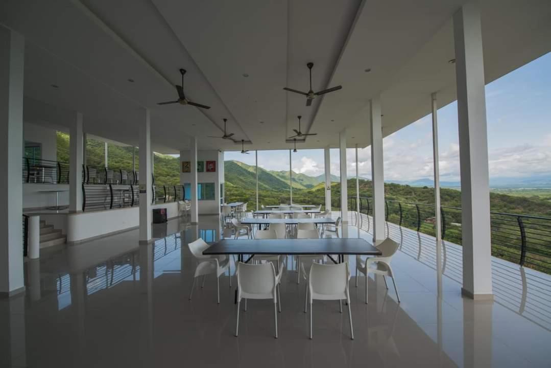 Hotel Campestre La Montana Girardot Ngoại thất bức ảnh