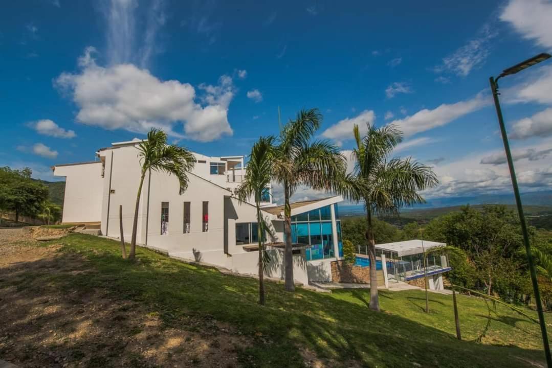 Hotel Campestre La Montana Girardot Ngoại thất bức ảnh